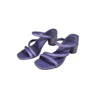 DV by Dolce Vita Myla Block Heel Lavender Strappy Heels Size 6